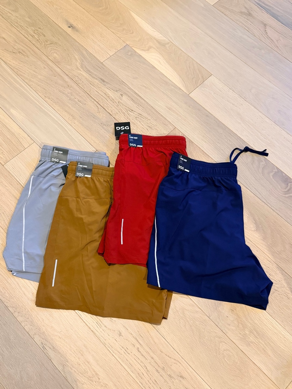 4 pairs!!! DSG Men's 5” Performance Shorts - Navy, Red, Gray, Brown